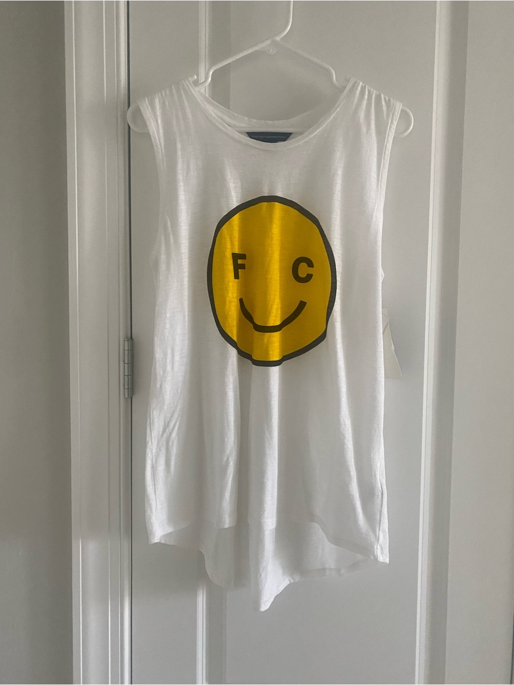 NWT French Connection FC Smiley Face Cotton Hi Lo Tank Size M Fun Graphic Tank